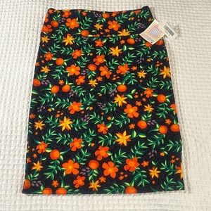 LuLaRoe Women’s Cassie Pencil Skirt/Size: M /Color: Multi Floral Print (NWT)